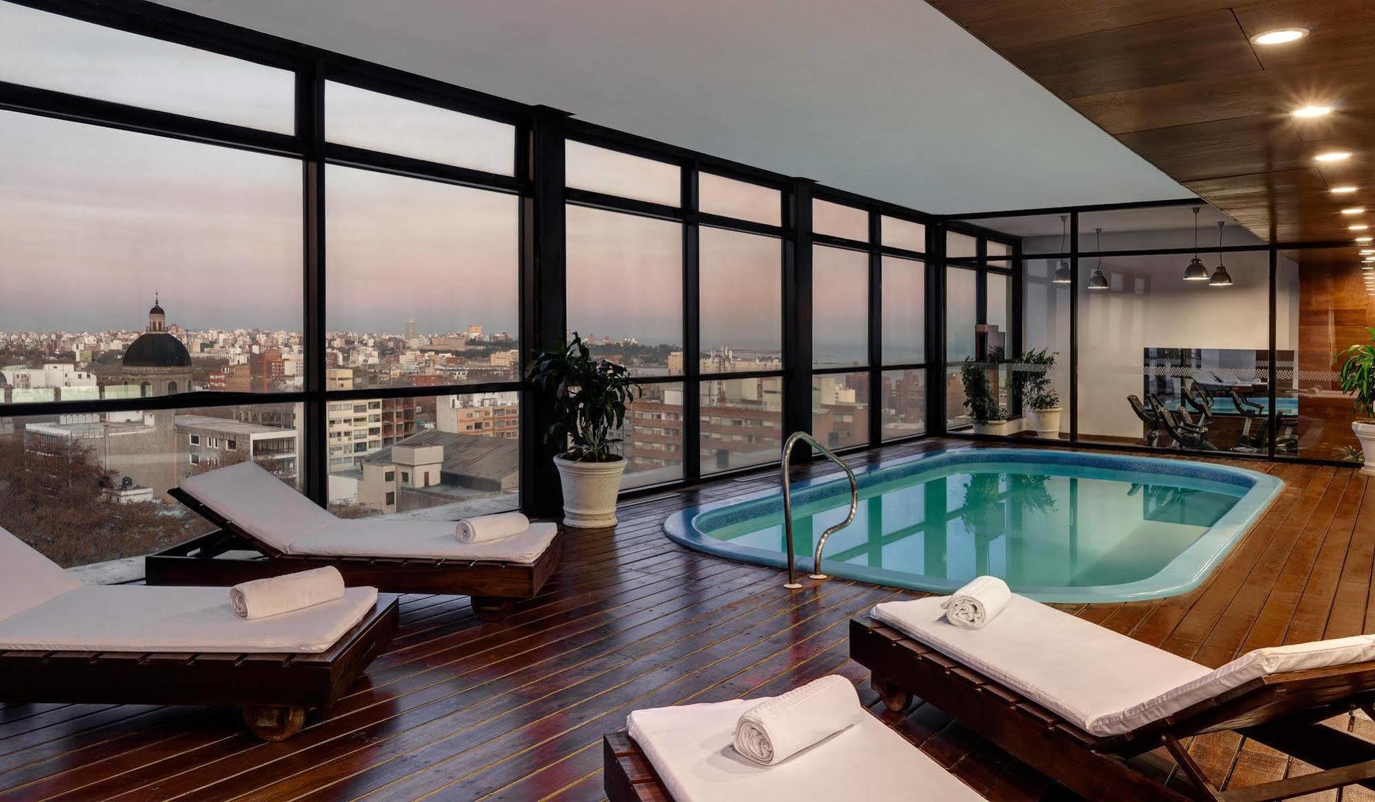 Four Points By Sheraton Монтевідео Екстер'єр фото